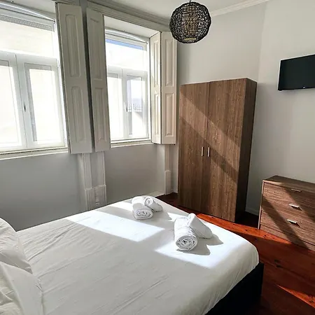 Covelo Apartment